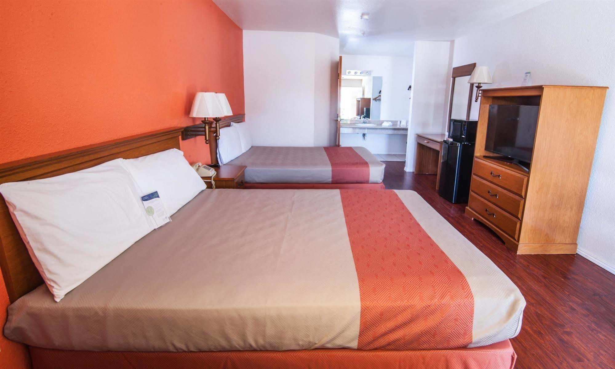 Motel 6-Santa Nella, Ca - Los Banos Zewnętrze zdjęcie