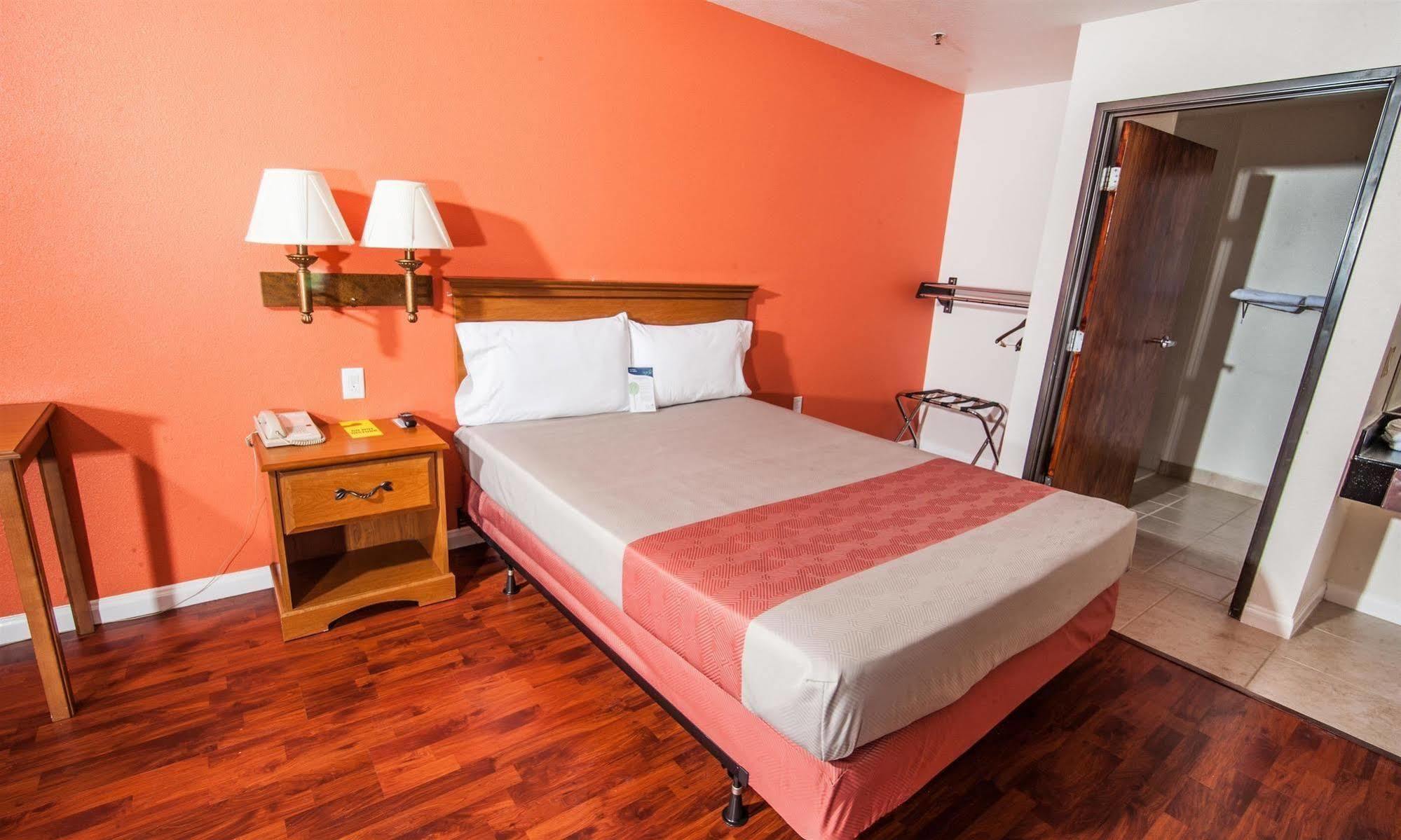 Motel 6-Santa Nella, Ca - Los Banos Zewnętrze zdjęcie